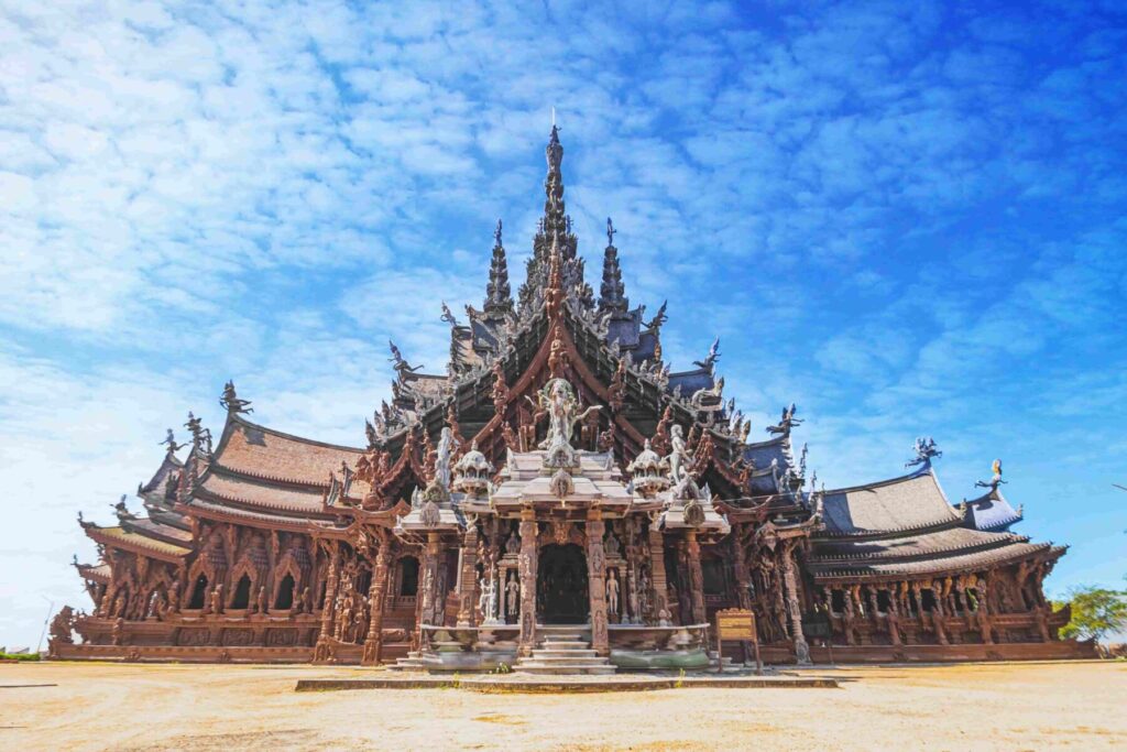 Sanctuary of truth
Bangkok tour Travel Pattaya